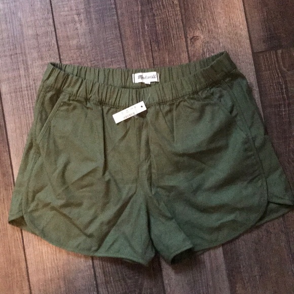 Madewell Pants - Olive shorts